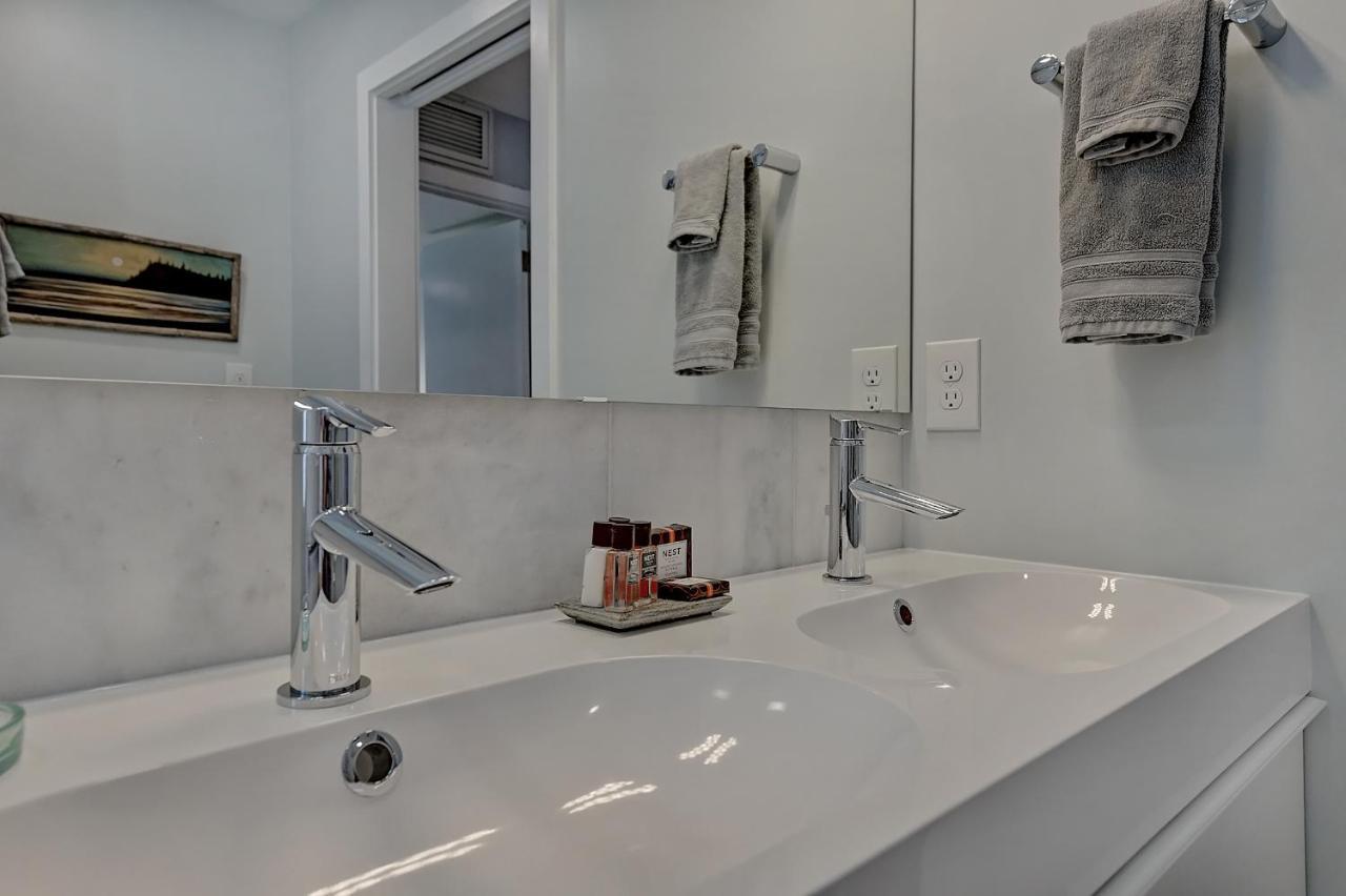 The Home Collection Clt: 510 Queens Charlotte Exterior photo