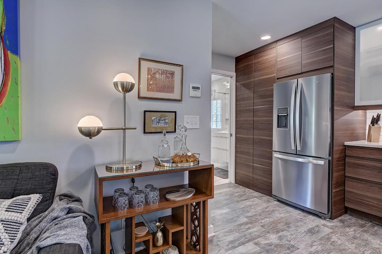 The Home Collection Clt: 510 Queens Charlotte Exterior photo